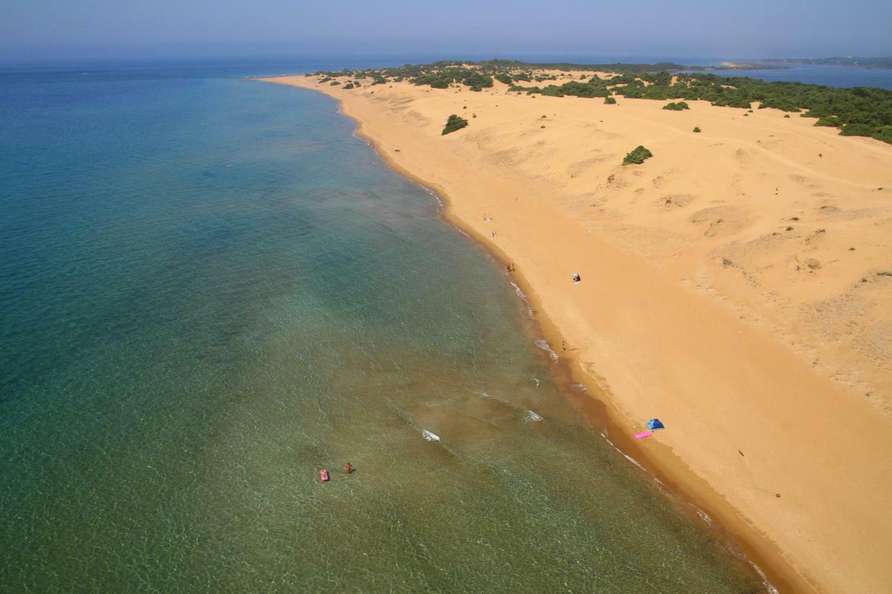 Issos Beach Villa Línia Buitenkant foto